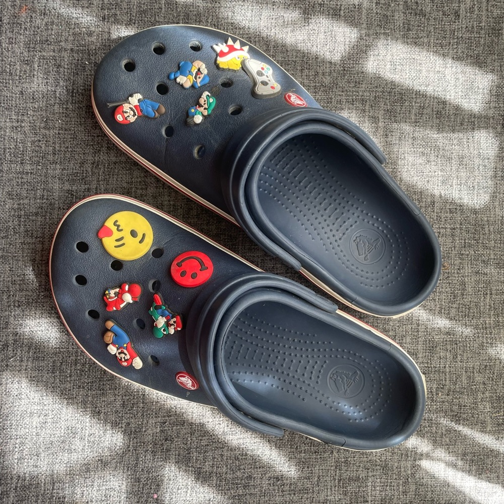 Crocs Unisex-big kids adult Crocband Clog big kids 7 women’s 8